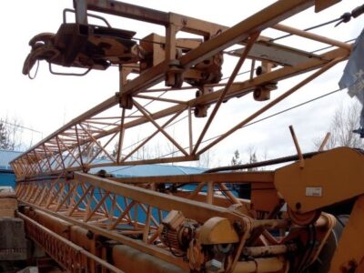 ŻURAW WIEŻOWY STACJONARNY LIEBHERR- WERK 32 K