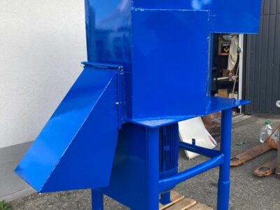 MŁYN ZAGĘSZCZARKA DO FOLII NIEBIESKI