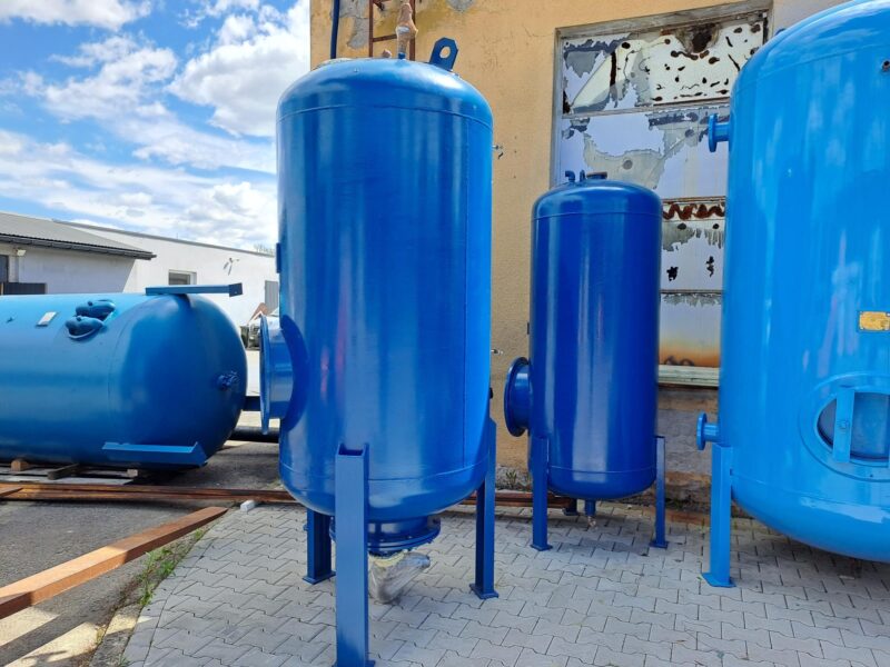 ZBIORNIK CIŚNIENIOWY FILTR DO WODY 900 L