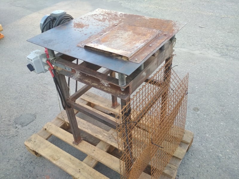 PIŁA DO PRODUKCJI PODPAŁKI DO GRILLA