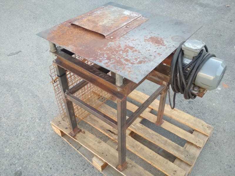 PIŁA DO PRODUKCJI PODPAŁKI DO GRILLA