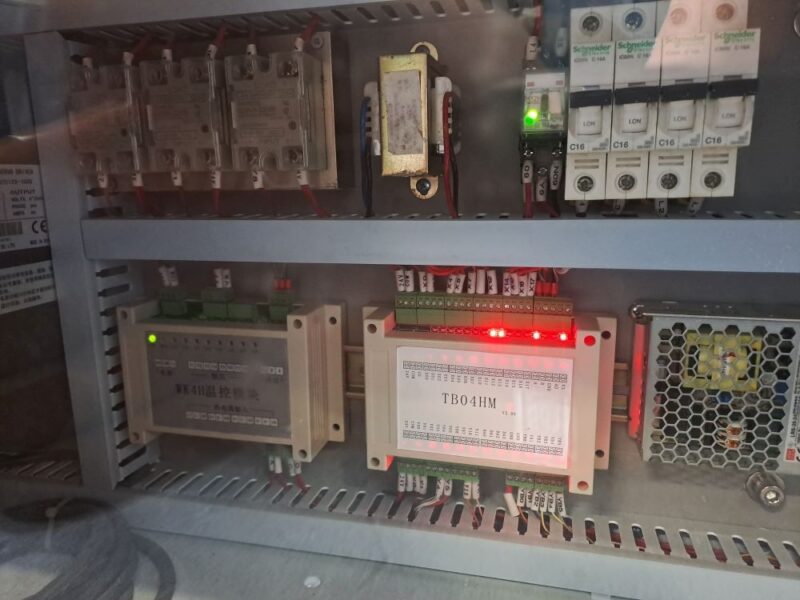 POZIOMA MASZYNA PAKUJĄCA FERITA FPM-030S