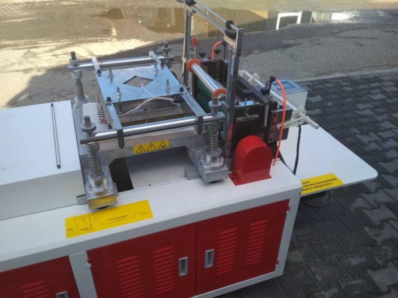 MASZYNY DO PRODUKCJI RĘKAWICZEK FOLIOWYCH KEGEL