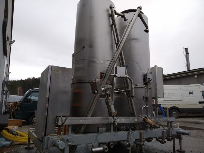 SATURATOR Z MIESZACZEM NAGEMA KOMI 160