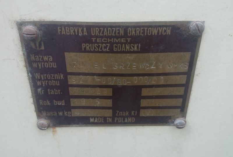 PAKOWARKA W FOLIĘ TERMOKURCZLIWĄ Z TUNELEM