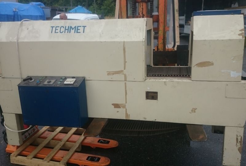 PAKOWARKA W FOLIĘ TERMOKURCZLIWĄ Z TUNELEM