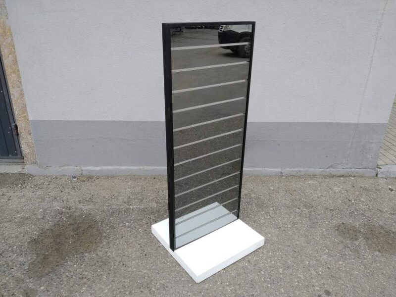 MEBLE SKLEPOWE RFM WIESZAKI LUSTRA PÓŁKI