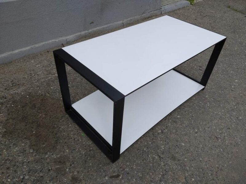 MEBLE SKLEPOWE RFM WIESZAKI LUSTRA PÓŁKI