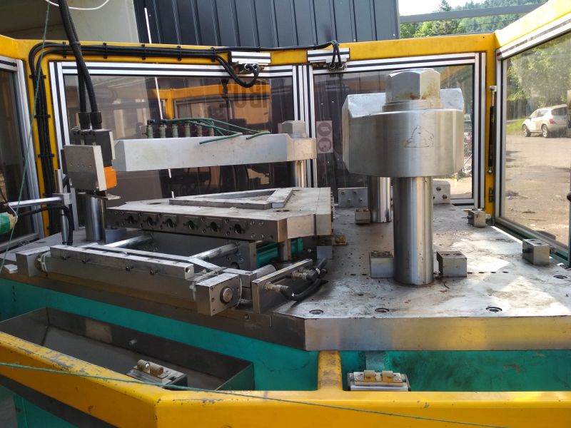 WTRYSKARKA WYTŁACZARKA SABMANN SB65IB