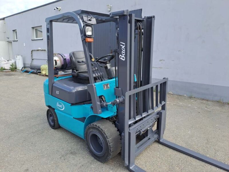Wózek widłowy Baoli15