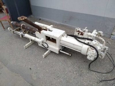 UKŁAD WTRYSKOWY KRAUSS MAFFEI KM 200-620