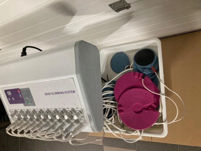 BODY SLIMMING URZĄDZENIE DO ELEKTROSTYMULACJI