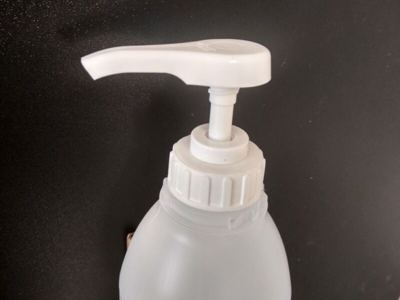 BUTELKA 1 L Z POMPKĄ DOZOWNIKIEM DO PŁYNÓW