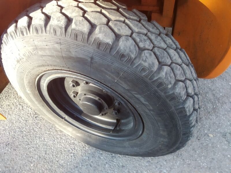 Wózek widłowy Doosan D90S - 9 TON