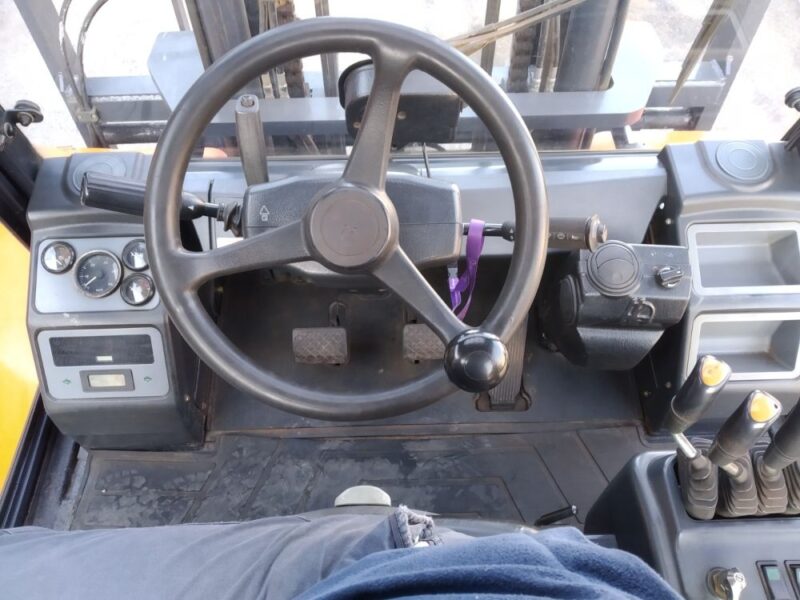 Wózek widłowy Doosan D90S - 9 TON