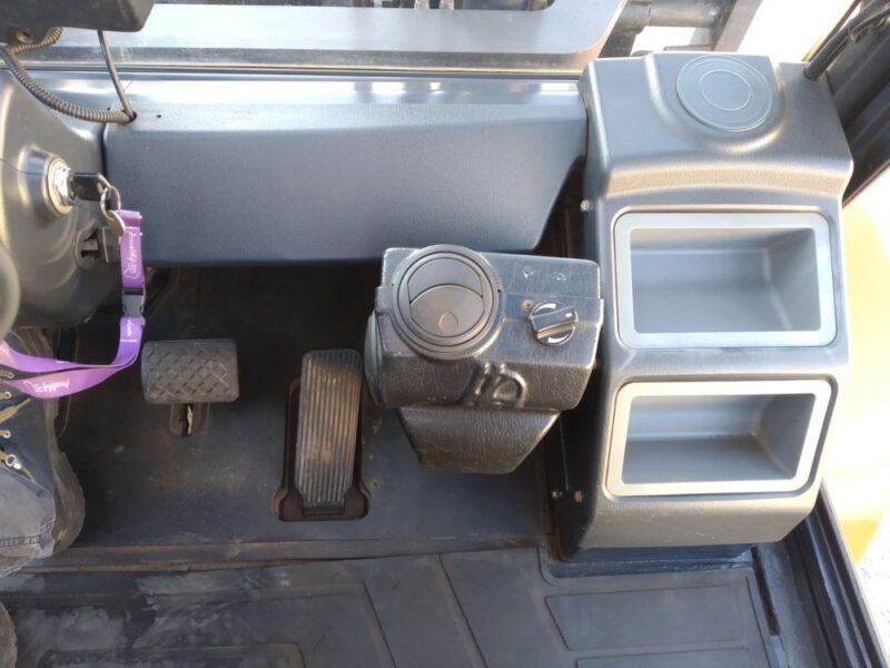 Wózek widłowy Doosan D90S - 9 TON