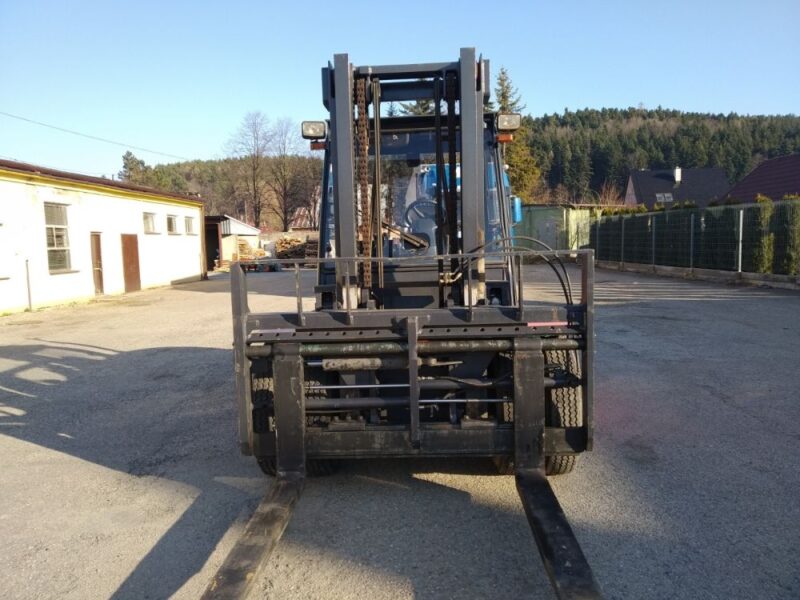 Wózek widłowy Doosan D90S - 9 TON