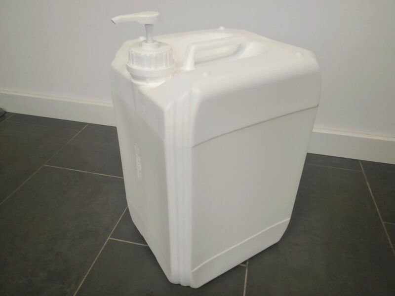 KANISTER 25 L Z POMPKĄ DOZOWNIKIEM DO PŁYNÓW