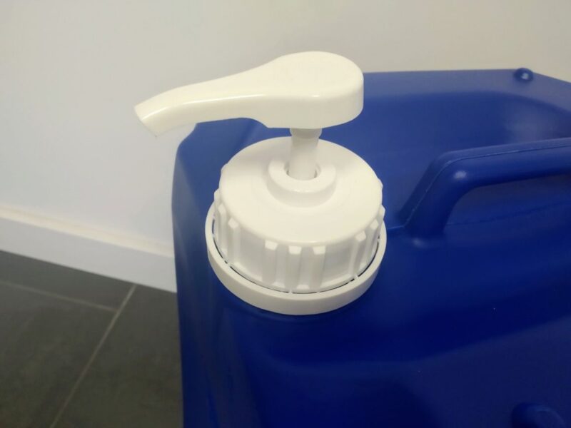 KANISTER 30 L Z POMPKĄ DOZOWNIKIEM DO PŁYNÓW