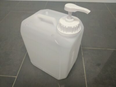 KANISTER 5 L Z POMPKĄ DOZOWNIKIEM DO PŁYNÓW