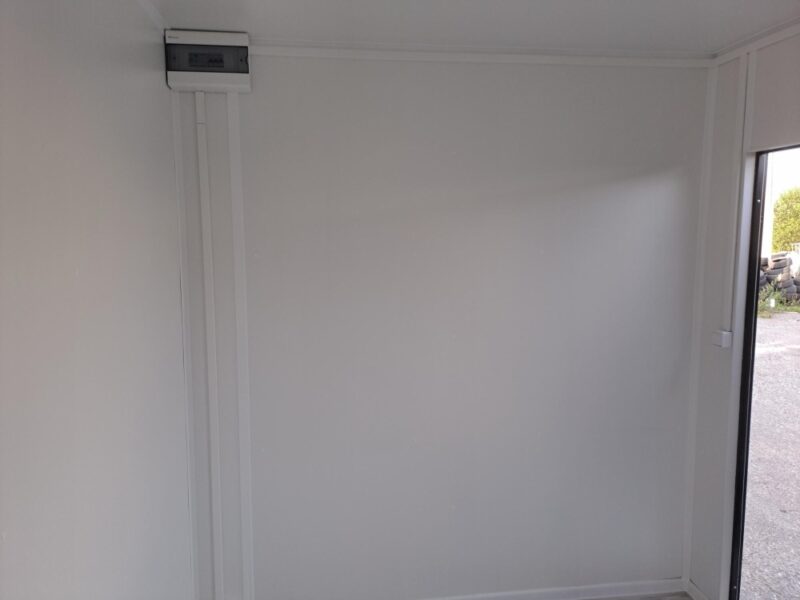 Kontener magazyn/stróżówka/portiernia/pakamera 7 M2