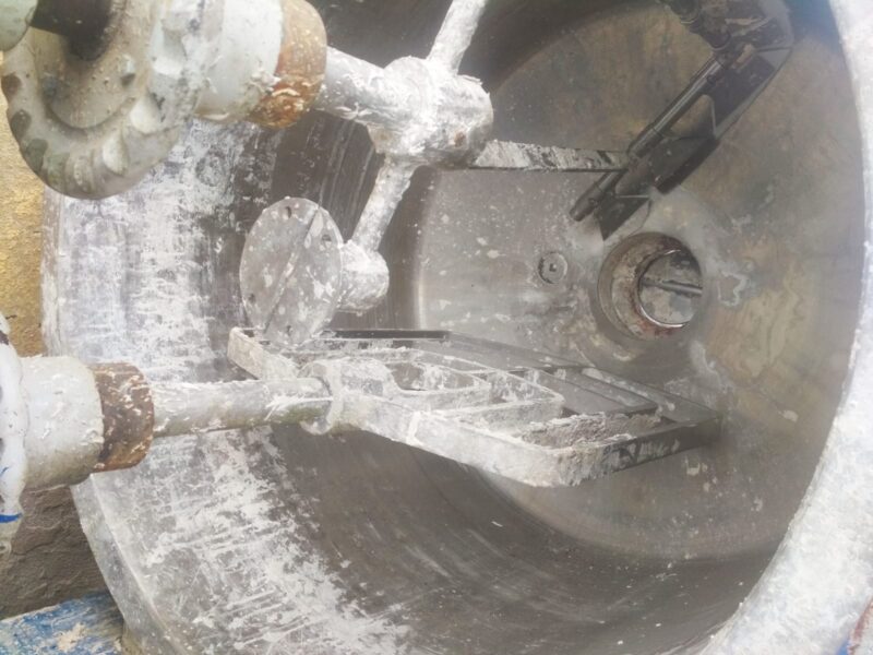 MIESZALNIK PIONOWY DO TYNKÓW I BETONU 500 L 15 KW