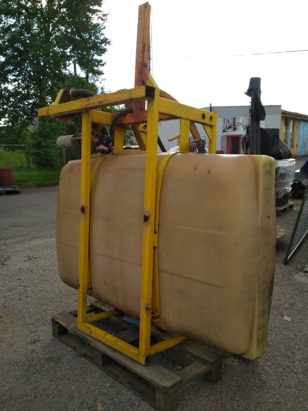 ZBIORNIK DO OPRYSKIWACZA 650 L