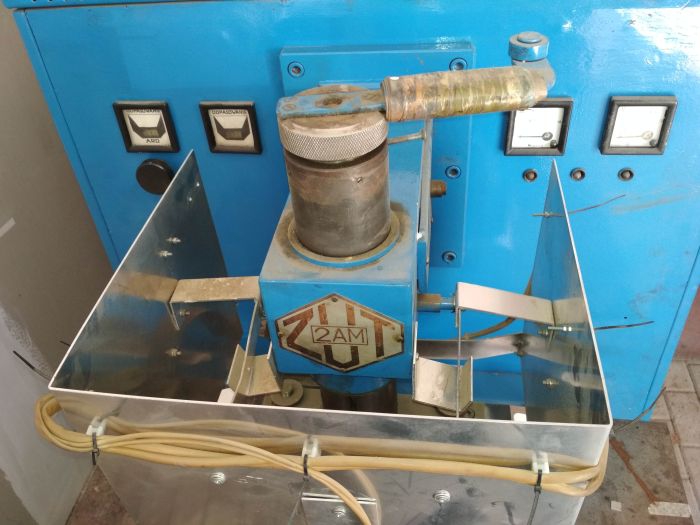 ZGRZEWARKA WCZ ZUT-2AM 2 KW