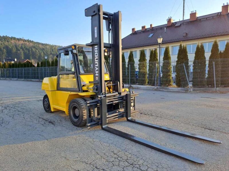 Wózek widłowy HYUNDAI HDF70 7000 kg UDT