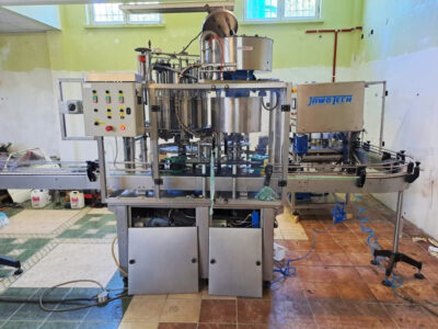 Linia do nalewania oleju/octu/soków 3000 bph