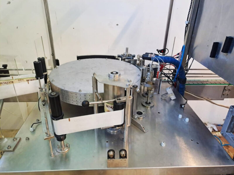 Linia do nalewania oleju/octu/soków 3000 bph