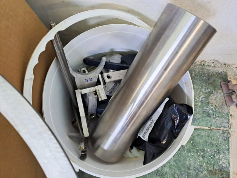 Linia do nalewania oleju/octu/soków 3000 bph