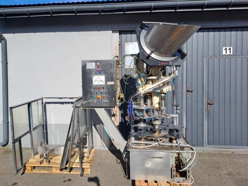 Linia rozlewnicza do wody RIVI 5L+ PET ZALKIN 4