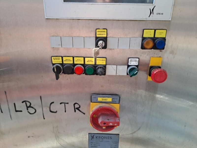 Kompletna linia do produkcji wody w butelkach PET 0,5 L / 1,5 L / 2,0 L