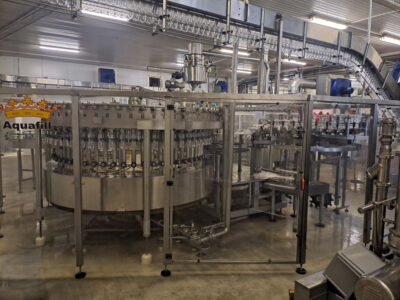 Triblock AQUAFILL 40/60/12 – maszyna rozlewnicza do wody mineralnej i napojów gazowanych PET