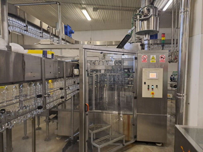 Triblock AQUAFILL 40/60/12 – maszyna rozlewnicza do wody mineralnej i napojów gazowanych PET