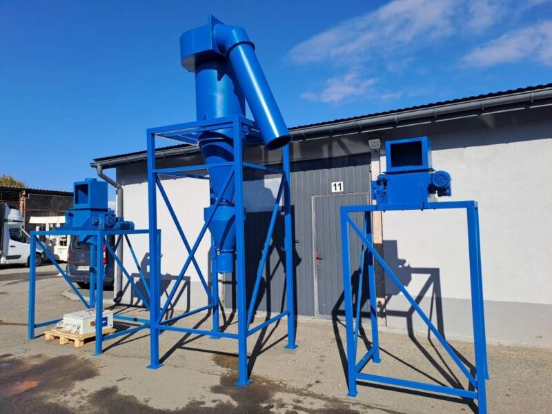 Rozdrabniacz palcowy z przesiewaczem ARKAMA RP – 9 kW