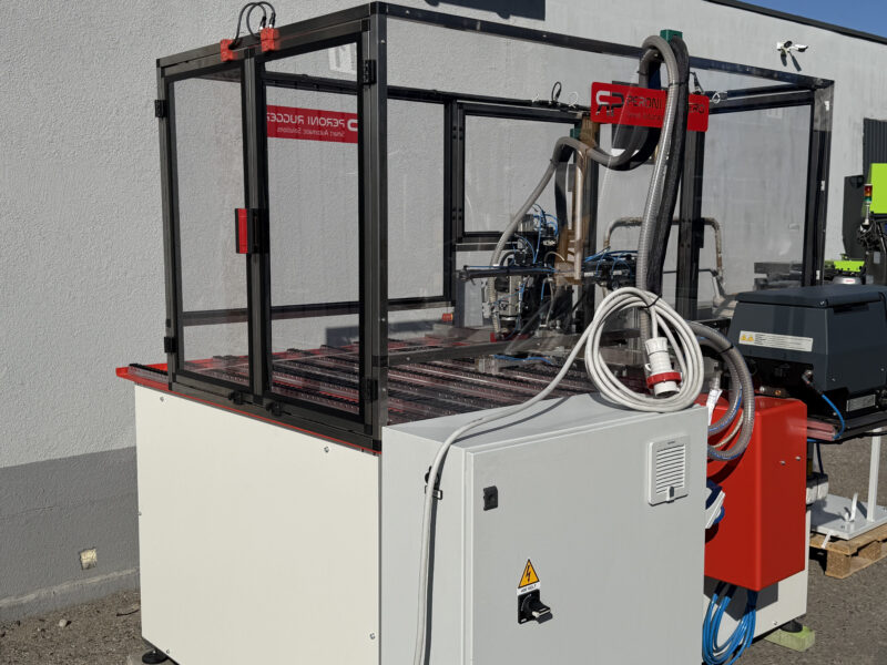 MAG 1 Peroni Ruggero - Półautomatyczna maszyna do aplikacji magnesów i płytek metalowych w opakowaniach premium