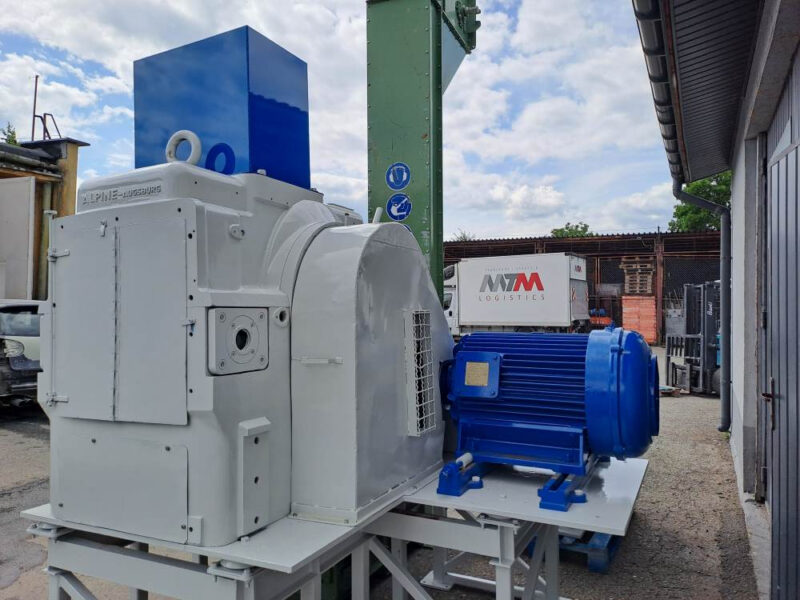 Młyn do recyklingu ALPINE AUGSBURG RO 63/50 – do tworzyw sztucznych i odpadów