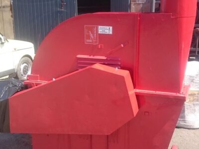 Rozdrabniacz / rębak do gałęzi Epple Blasius 903 – 7,5 kW