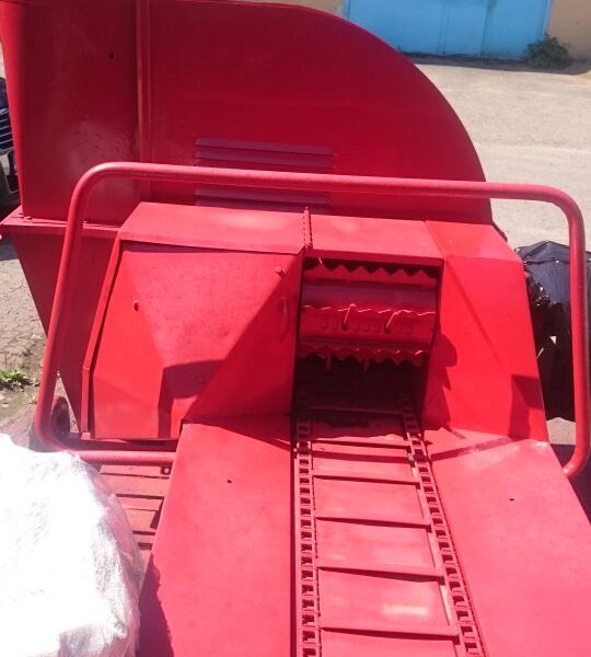 Rozdrabniacz / rębak do gałęzi Epple Blasius 903 – 7,5 kW