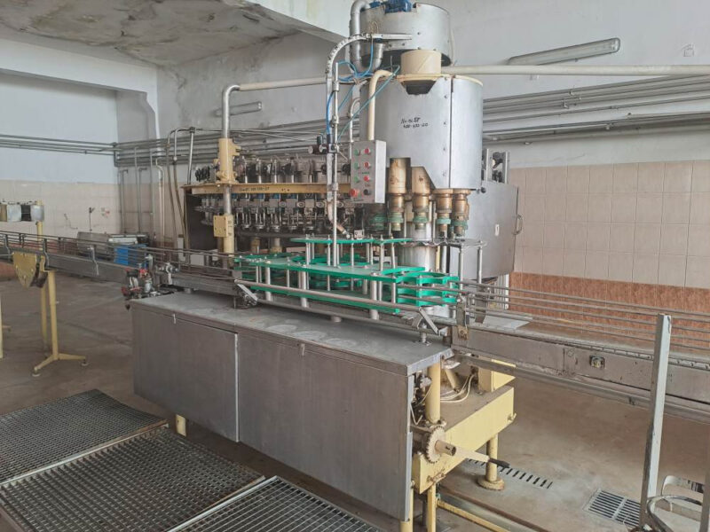 Linia do nalewania wody i płynów PET Nagema 6000 bph